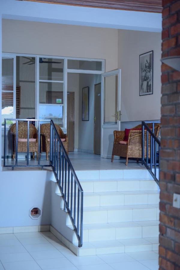 Botanika Hotel Bużumbura Zewnętrze zdjęcie